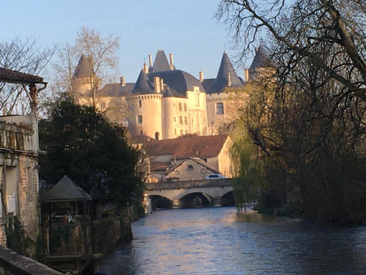 Riverview Apartment Verteuil-sur-Charente Екстериор снимка