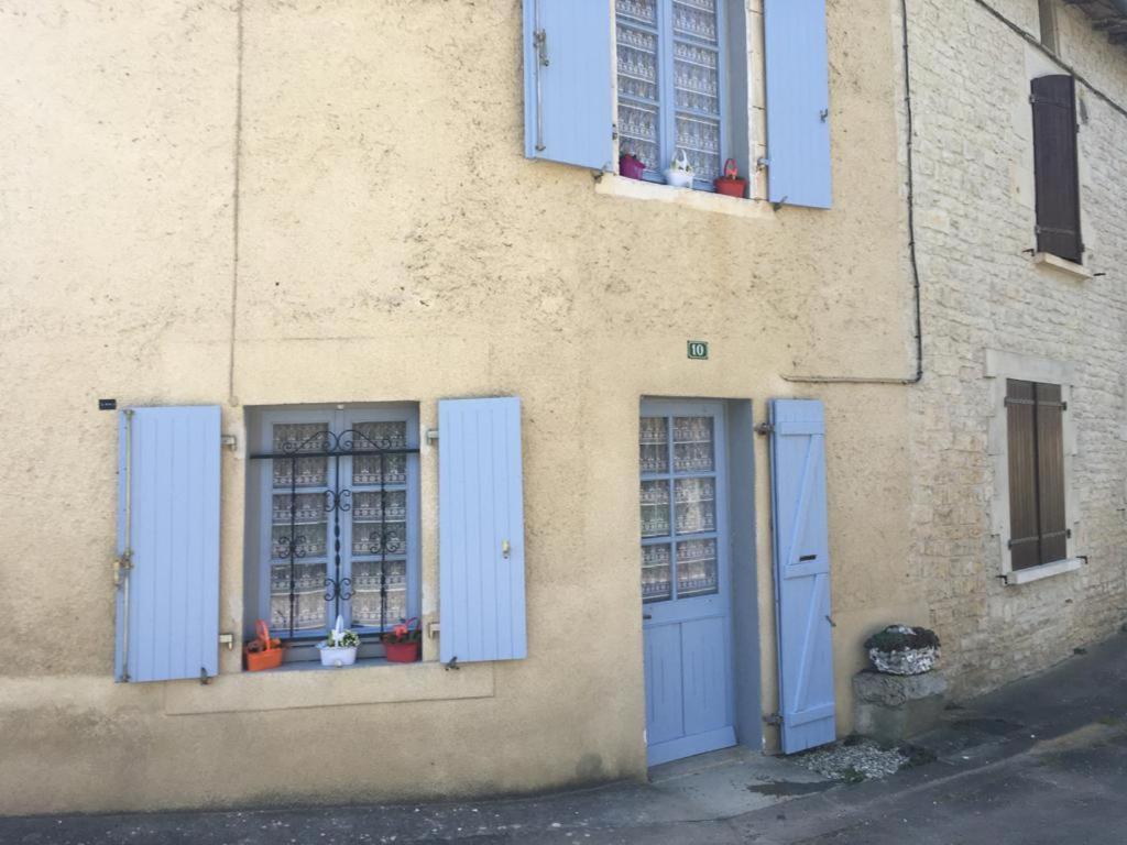 Riverview Apartment Verteuil-sur-Charente Екстериор снимка